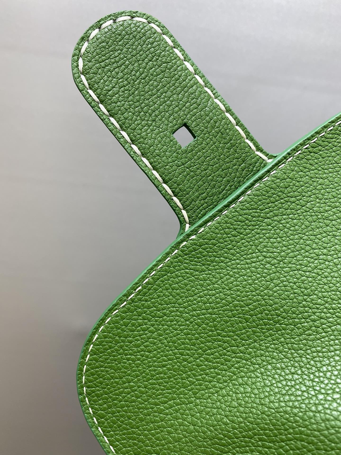 델보 브리앙 박스백 미니